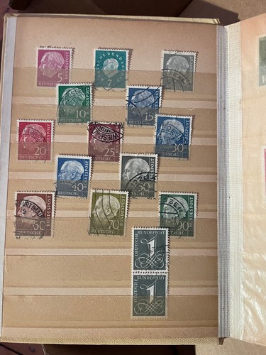 Briefmarken album - briefmarken, /